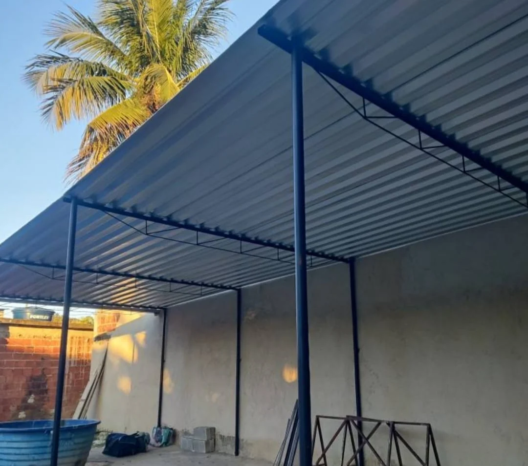 Referência: garagens e áreas externas